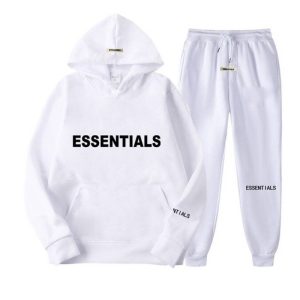 Essentials Hoodie – Minimalist Design Meets Maximum Street Style