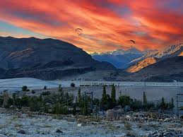 Skardu Bliss – Lakes, Peaks & Meadows Await