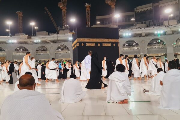 Cheap Umrah for Solo Travelers – Save Big on Your Pilgrimage Affordable Umrah Packages, solo pilgrims can enjoy both financial savings and spiritual enrichment.