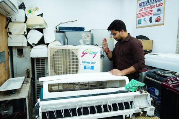 Can Energy-Efficient Air Conditioning Systems Really Reduce Power Bills?