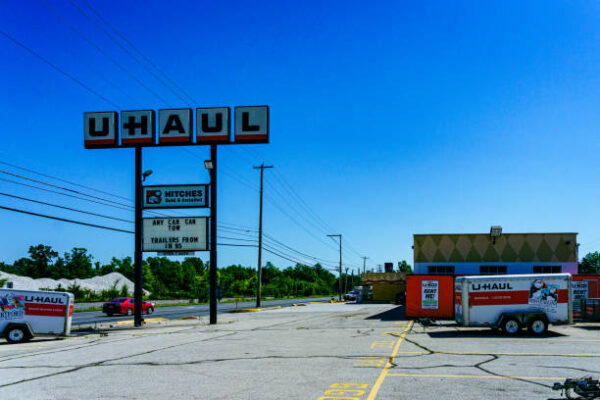 Maximize Fleet Efficiency with Reliable Truck Parking and Storage truck storage space for rent