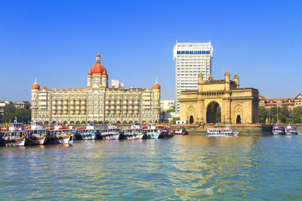 Gujarat Tour Packages from Mumbai: A Seamless Escape into Culture, Coastlines, and Sacred Trails
